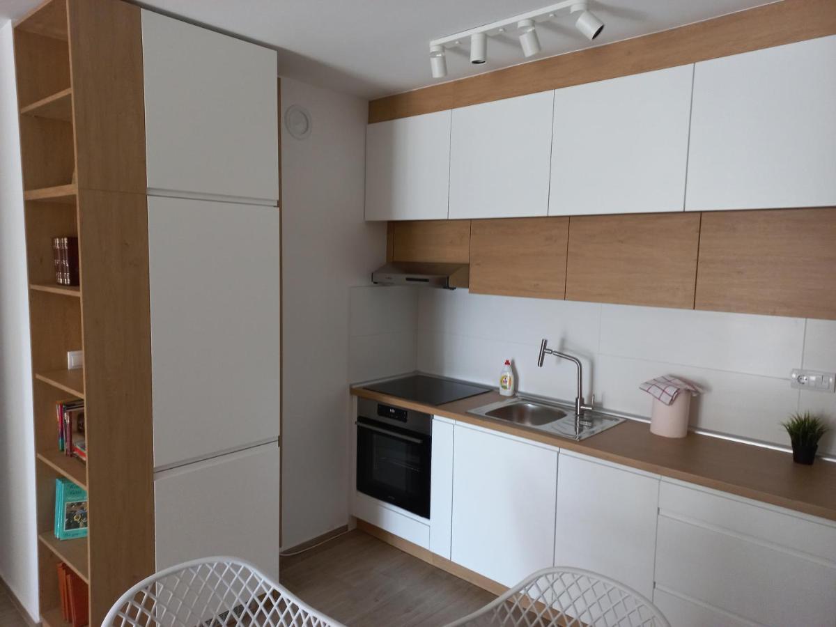 Lovely One Bedroom Apartment Ub Εξωτερικό φωτογραφία