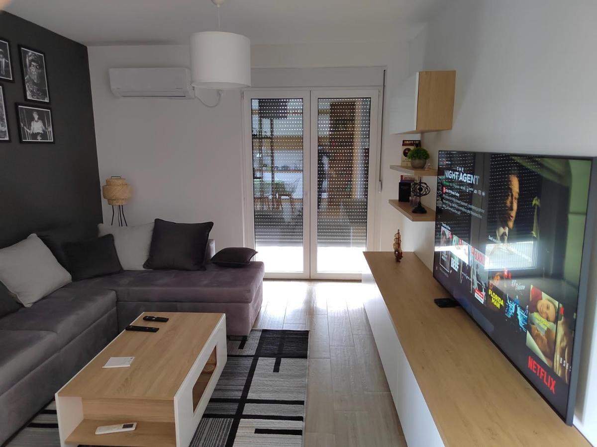 Lovely One Bedroom Apartment Ub Εξωτερικό φωτογραφία